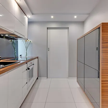 Апартаменти Vegas Near The By Renters Сопот