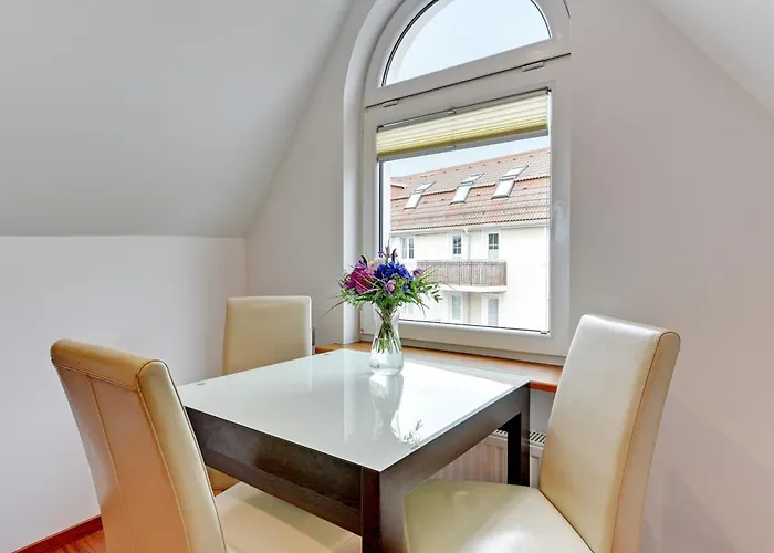 Vegas Near The By Renters Sopot